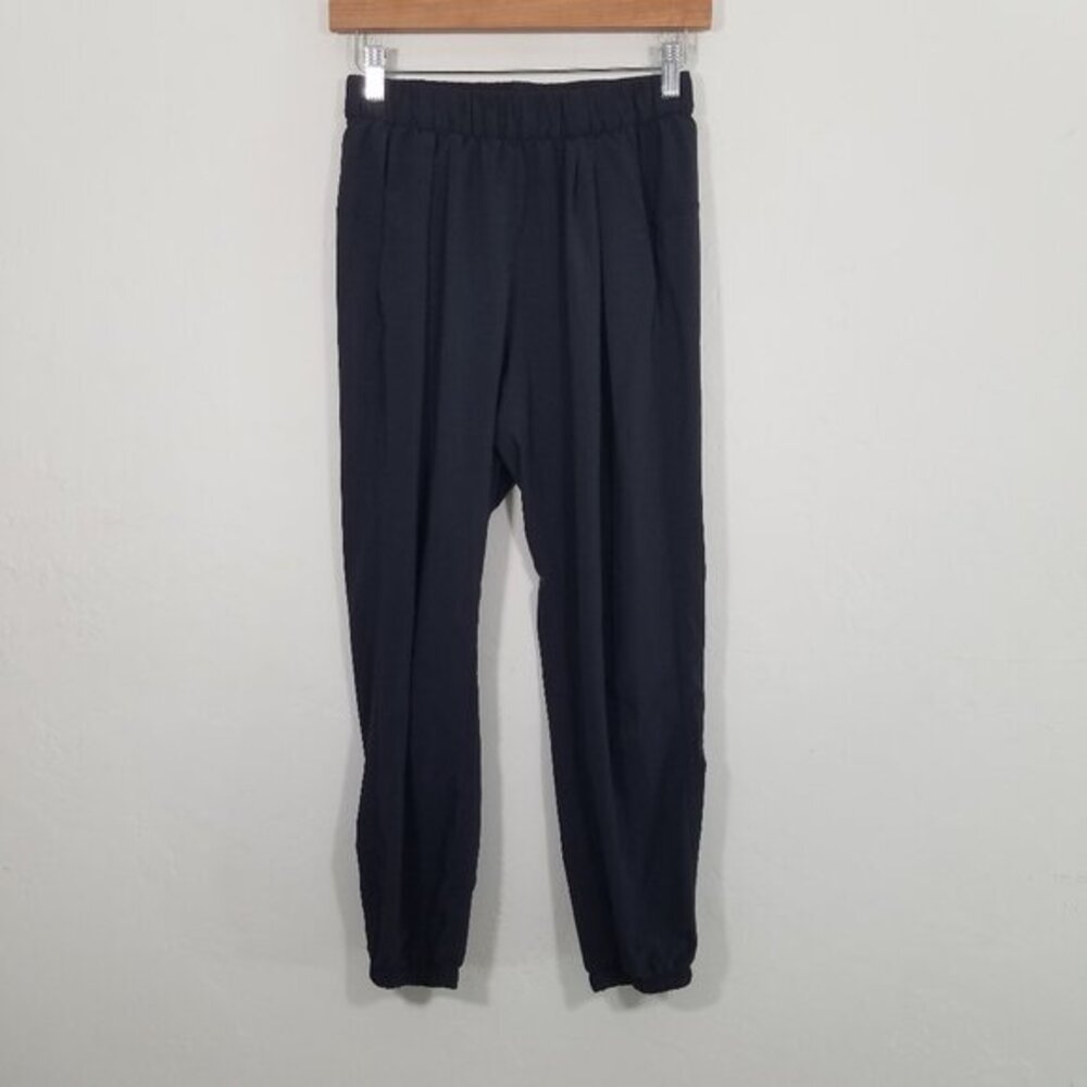 Lululemon Pants Lightweight Black Size 4